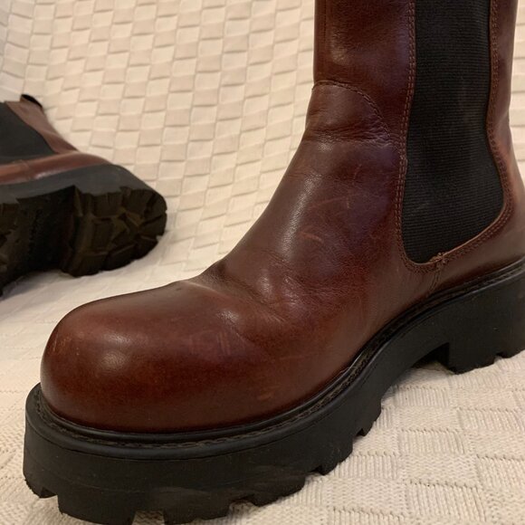 Vagabond Lug Sole Chelsea Boots, Brown, Size 39 - Picture 8 of 12